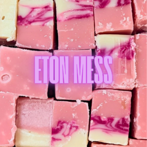 Eton Mess Fudge (100g)